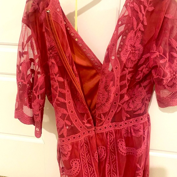 Lace romper - Picture 3 of 5